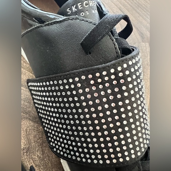 Black and Crystal Sketchers - Picture 4 of 4